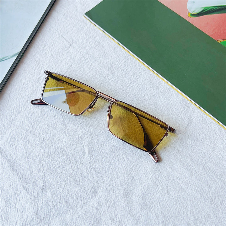 Fashion-Forward Geometric Frame Sunglasses Bowlift
