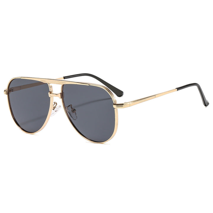 Ladies sunglasses in elegant pilot design Bowlift