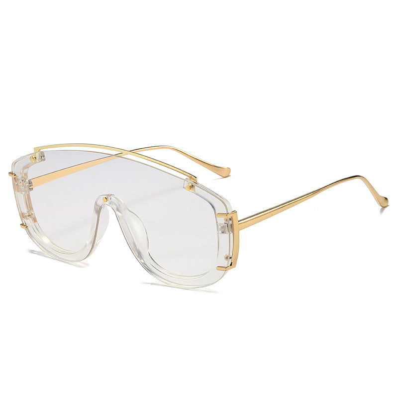 Fashion-Forward Futuristic Shield Sunglasses Bowlift