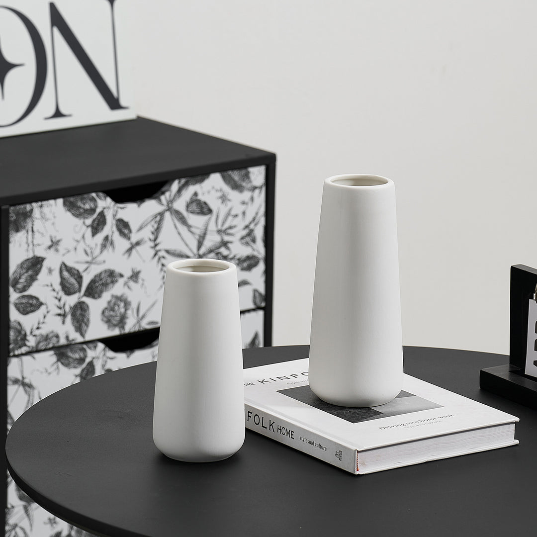 Decorative ceramic carafe Bowlift