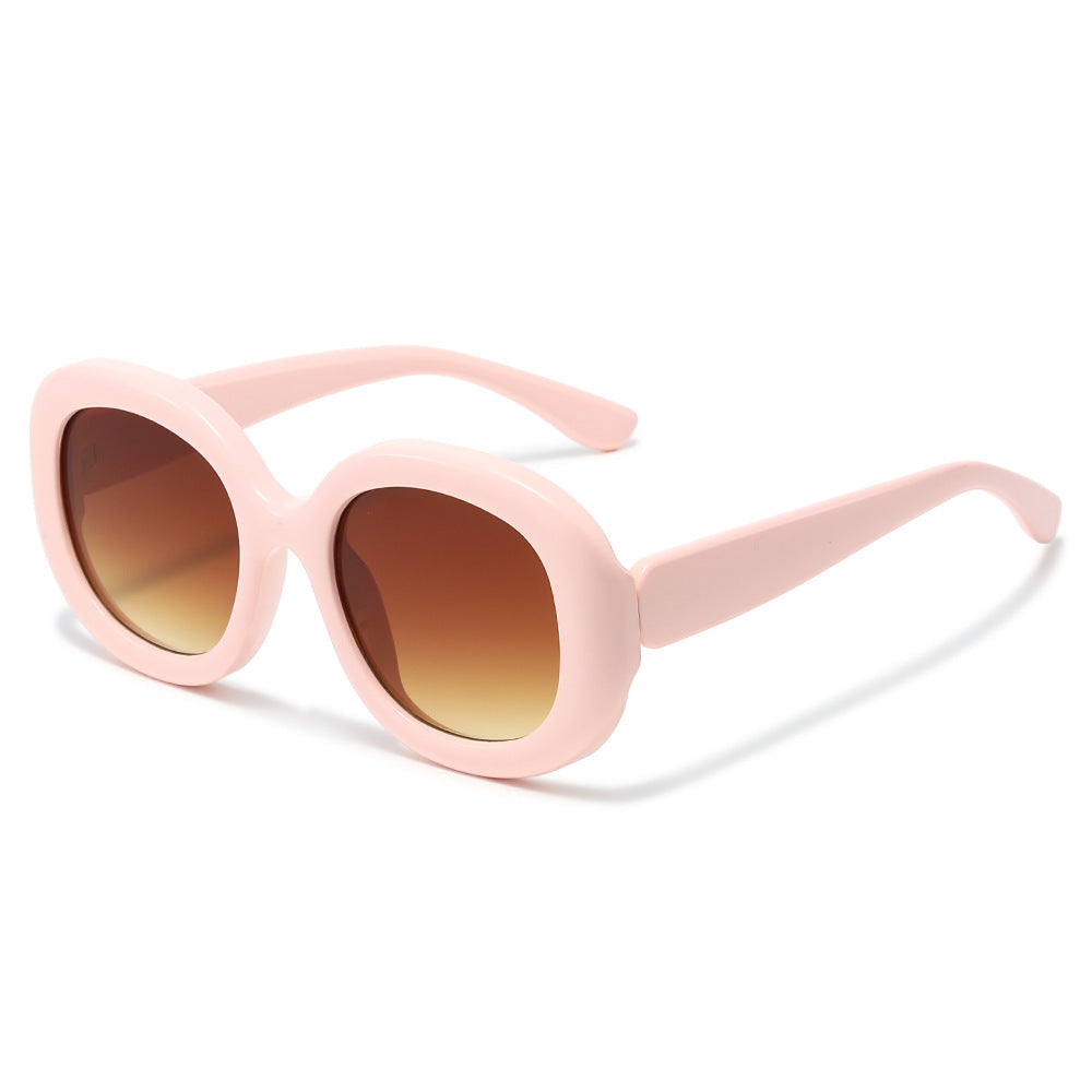 Fashion-Forward Retro-Inspired Round Sunglasses Bowlift
