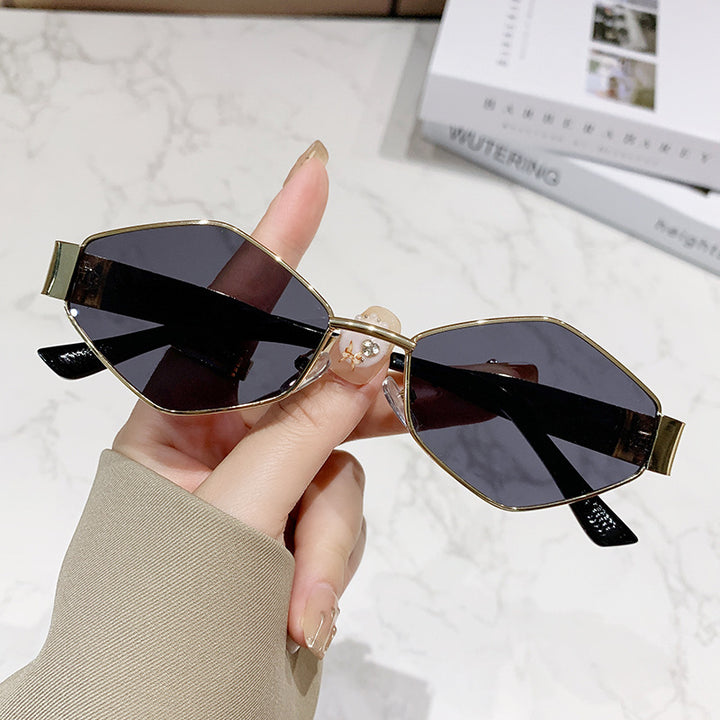 Women's Geometric Cat-Eye Sunglasses Bowlift