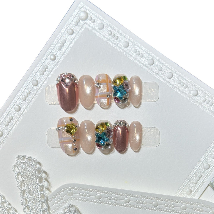 Artistic Themed Nail Art Set Bowlift