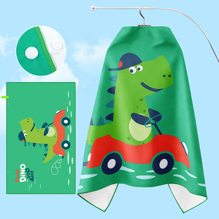 Bathrobe Bowlift with unicorn motif and practical hood