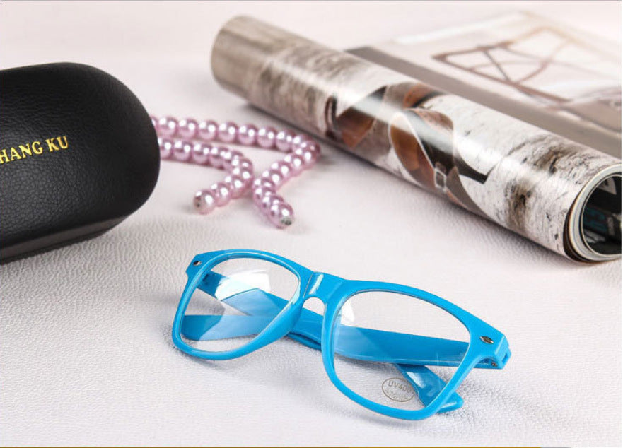 Vintage Inspired Square Sunglasses Bowlift
