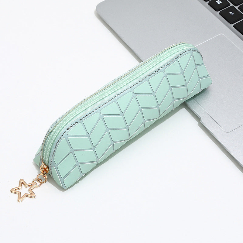 Stylish Textured Pencil Case Bowlift
