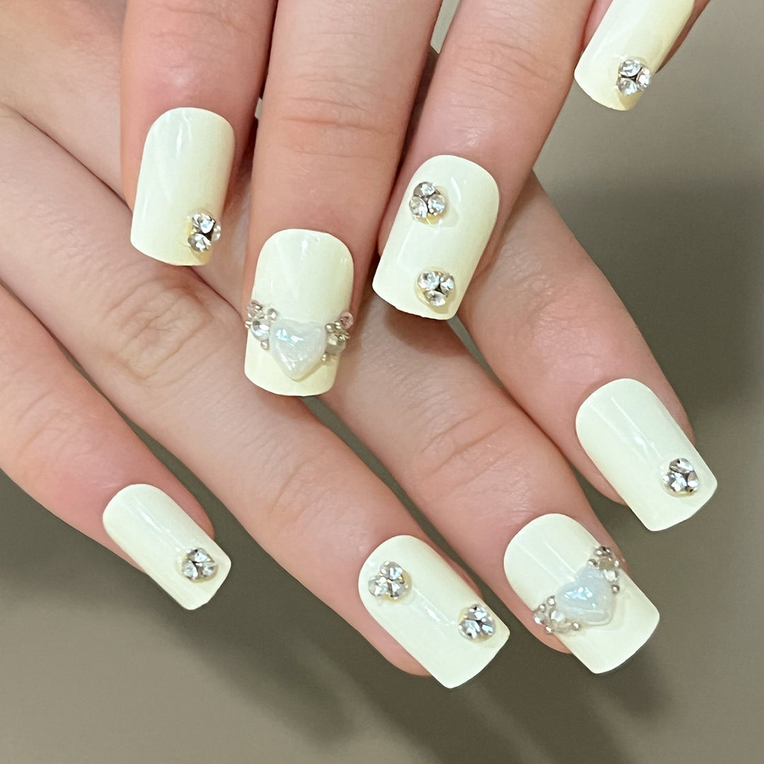Artistic Nail Extensions with Elegant Decorative Details Bowlift