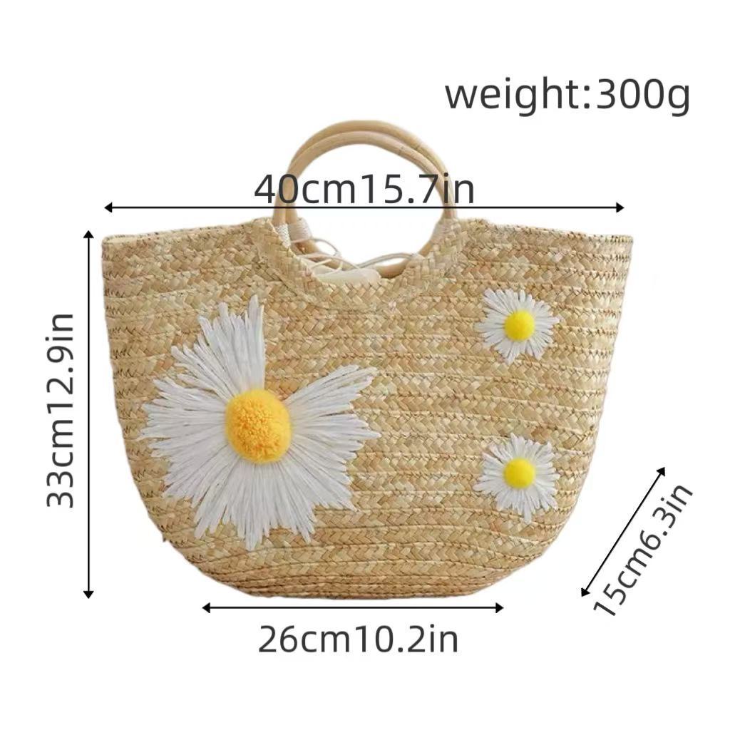 Stylish tote bag with floral accents Bowlift