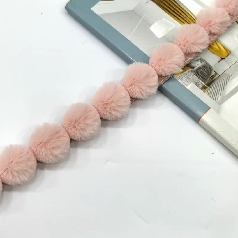 Decorative Pompon Trim Bowlift