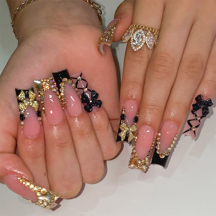 Artificial Nail Set with Glamorous Decorations and Elegant Accents Bowlift