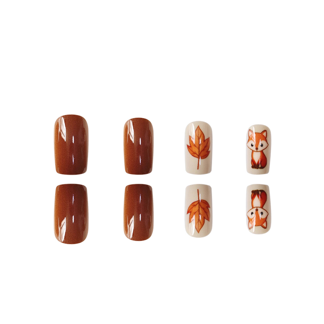 Decorative Glittery Star-Accented Press-On Nail Set Bowlift