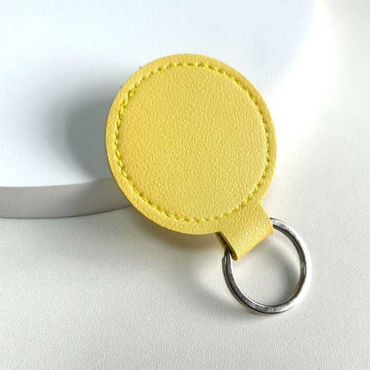 Unisex keychain in a stylish and functional design Bowlift