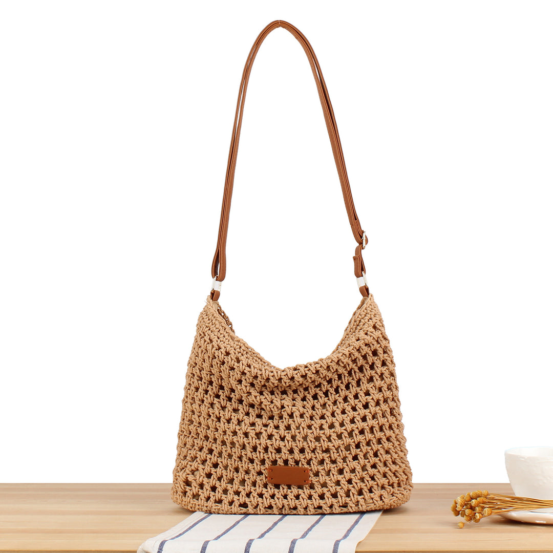 Handbag made of hand-knotted natural material with leather accents Bowlift
