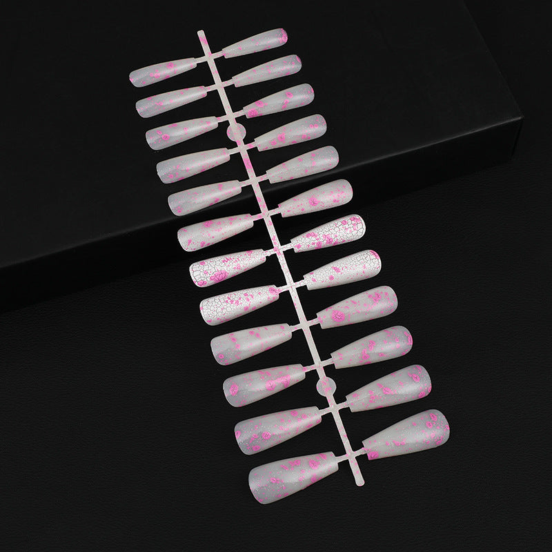 Artificial nails with delicate floral design Bowlift