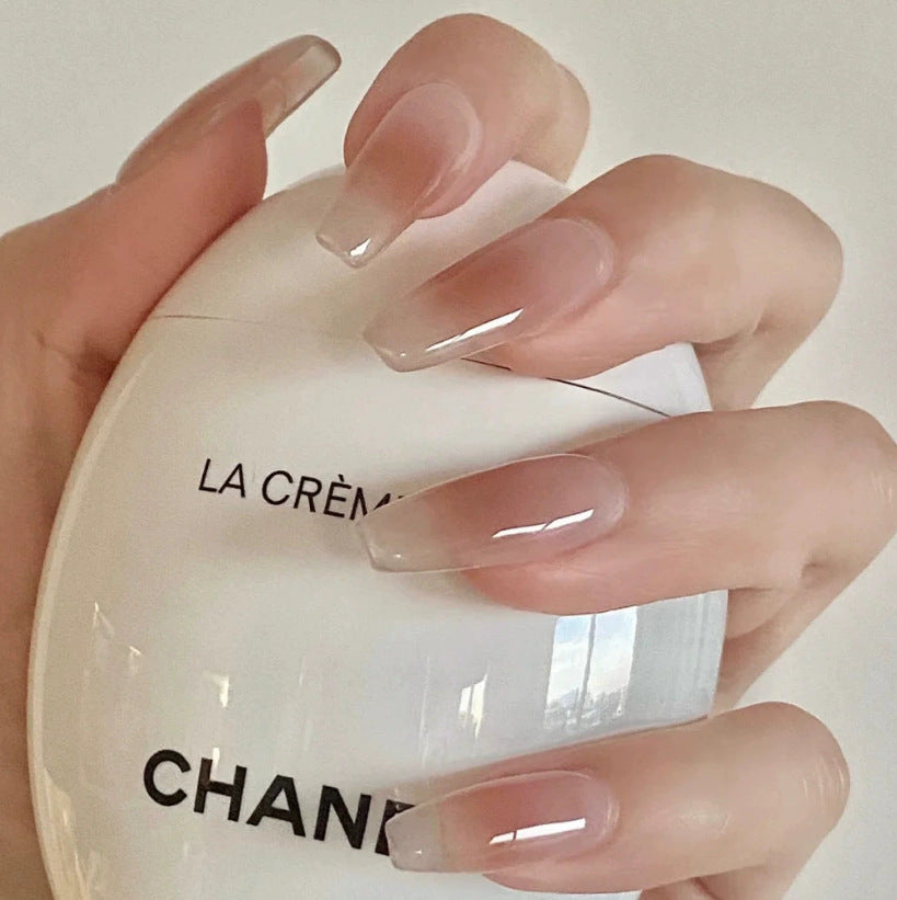 Elegant nail design with pearl embellishment Bowlift