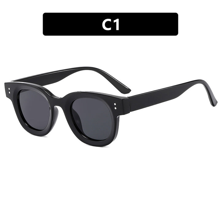 Ladies stylish sunglasses with distinctive design and polarized lenses Bowlift
