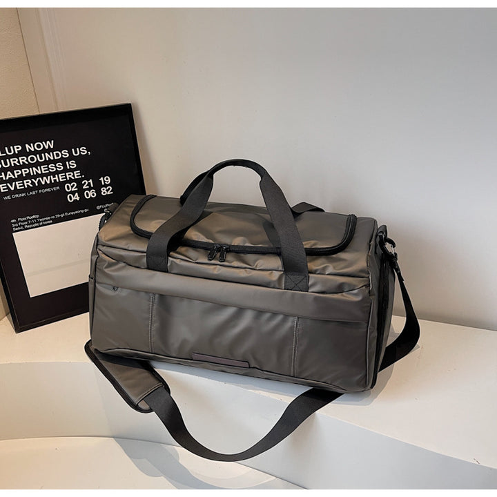Spacious sports and leisure bag Bowlift