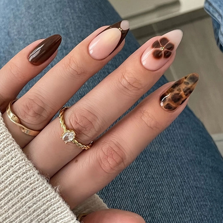 Artistic Stiletto Press-On Nail Set Bowlift