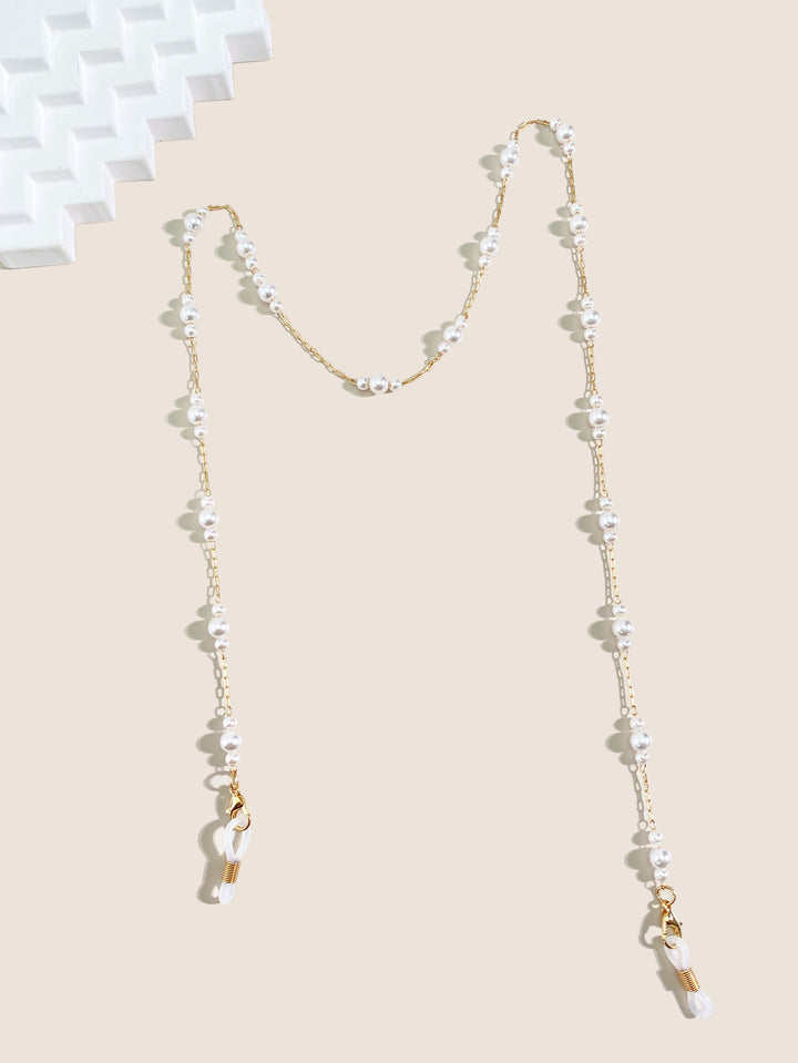 Elegant Pearl-Accented Eyewear Chain Bowlift