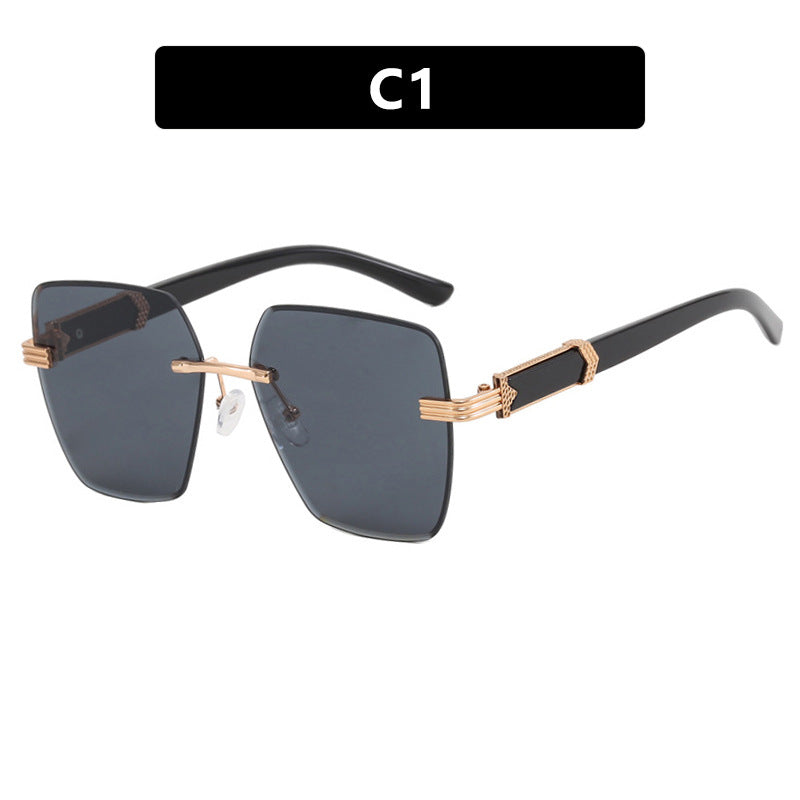 Women's trendy square sunglasses with glamorous accents and UV protection Bowlift