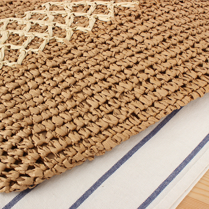 Handcrafted raffia shoulder bag with floral details Bowlift