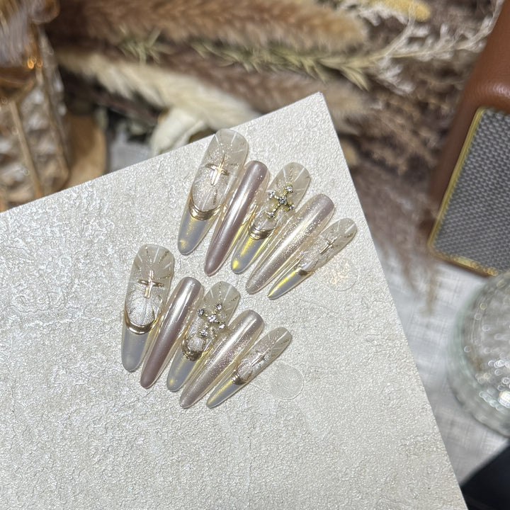 Glamorous Stiletto Press-On Nail Set with Artistic Accents Bowlift