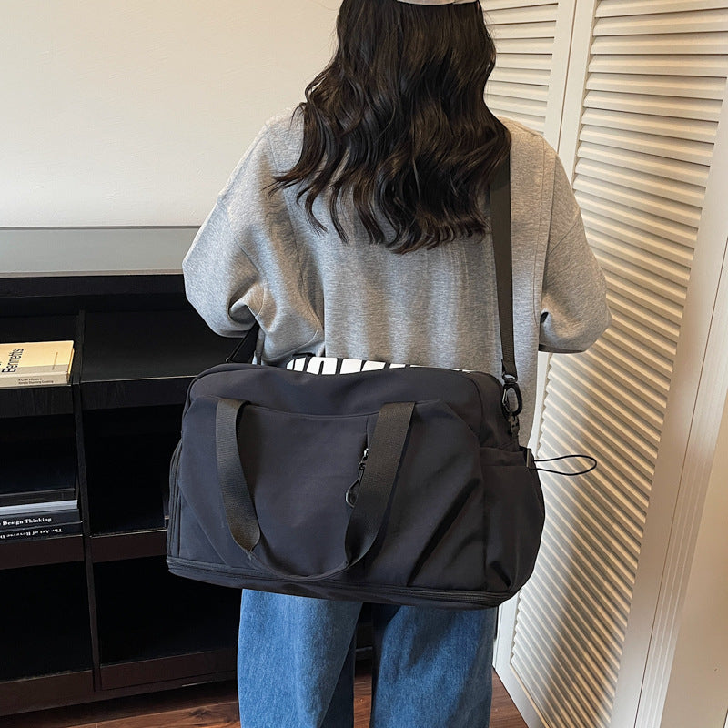 Versatile Sports Duffle Bag