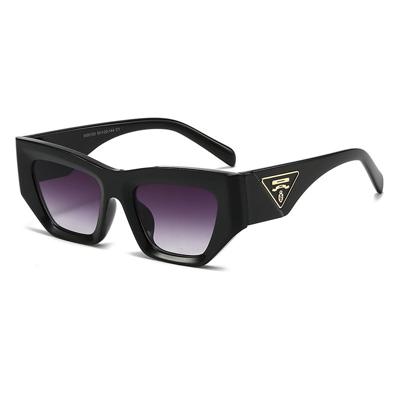 Ladies Designer Sunglasses with modern, geometric frame Bowlift
