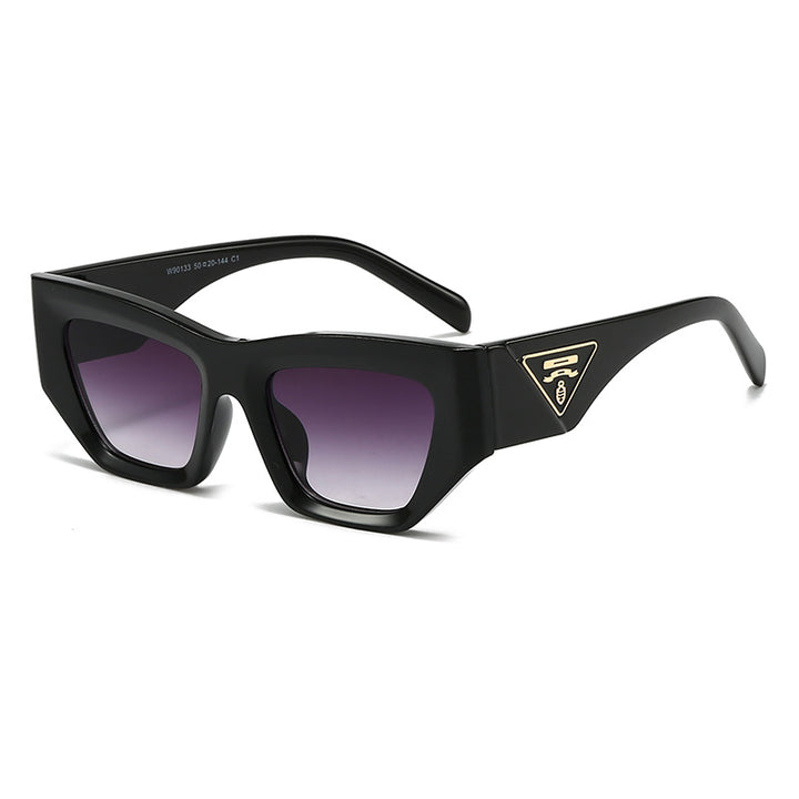 Ladies Designer Sunglasses with modern, geometric frame Bowlift