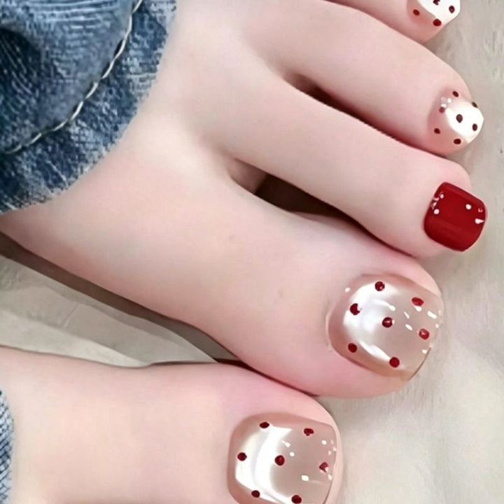 Stylish Polka Dot Nail Art Extensions Bowlift