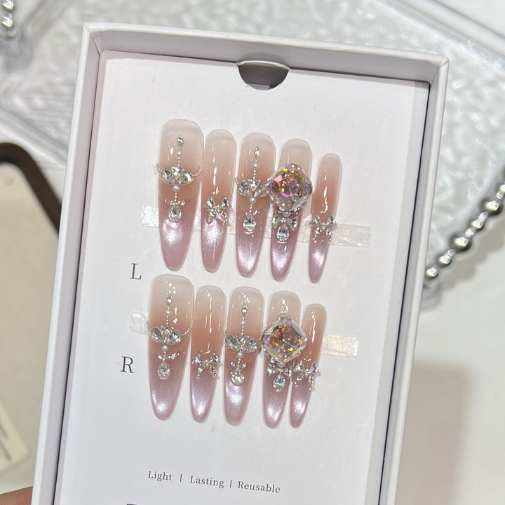 Decorative Rhinestone-Embellished Stiletto Press-On Nails Bowlift
