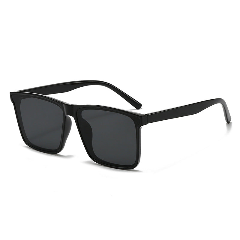 Women's modern sunglasses with wide frame Bowlift