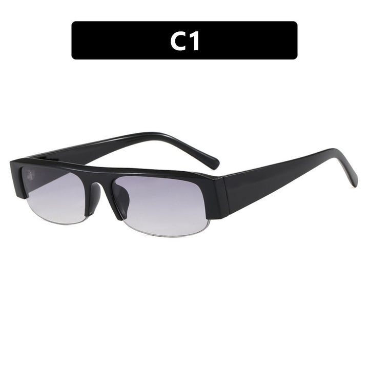 Ladies trendy sunglasses with thick frame and protective lenses Bowlift