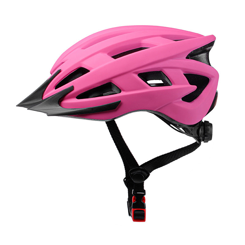 Bicycle helmet with thoughtful ventilation system Bowlift