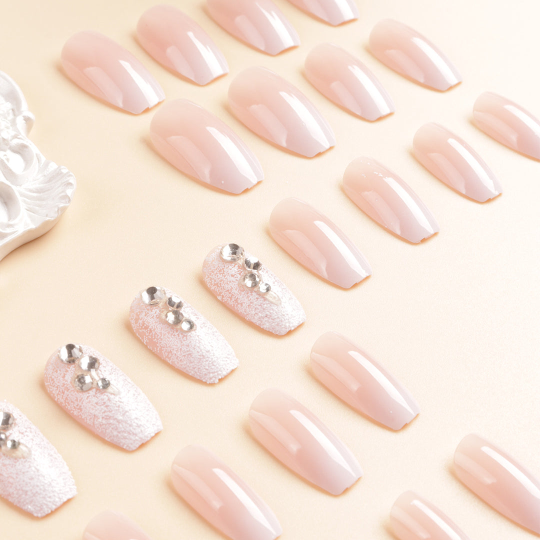 Elegant Ombre Nail Art Extensions Bowlift