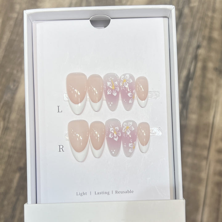 Floral-Design Reusable Press-On Nail Set Bowlift