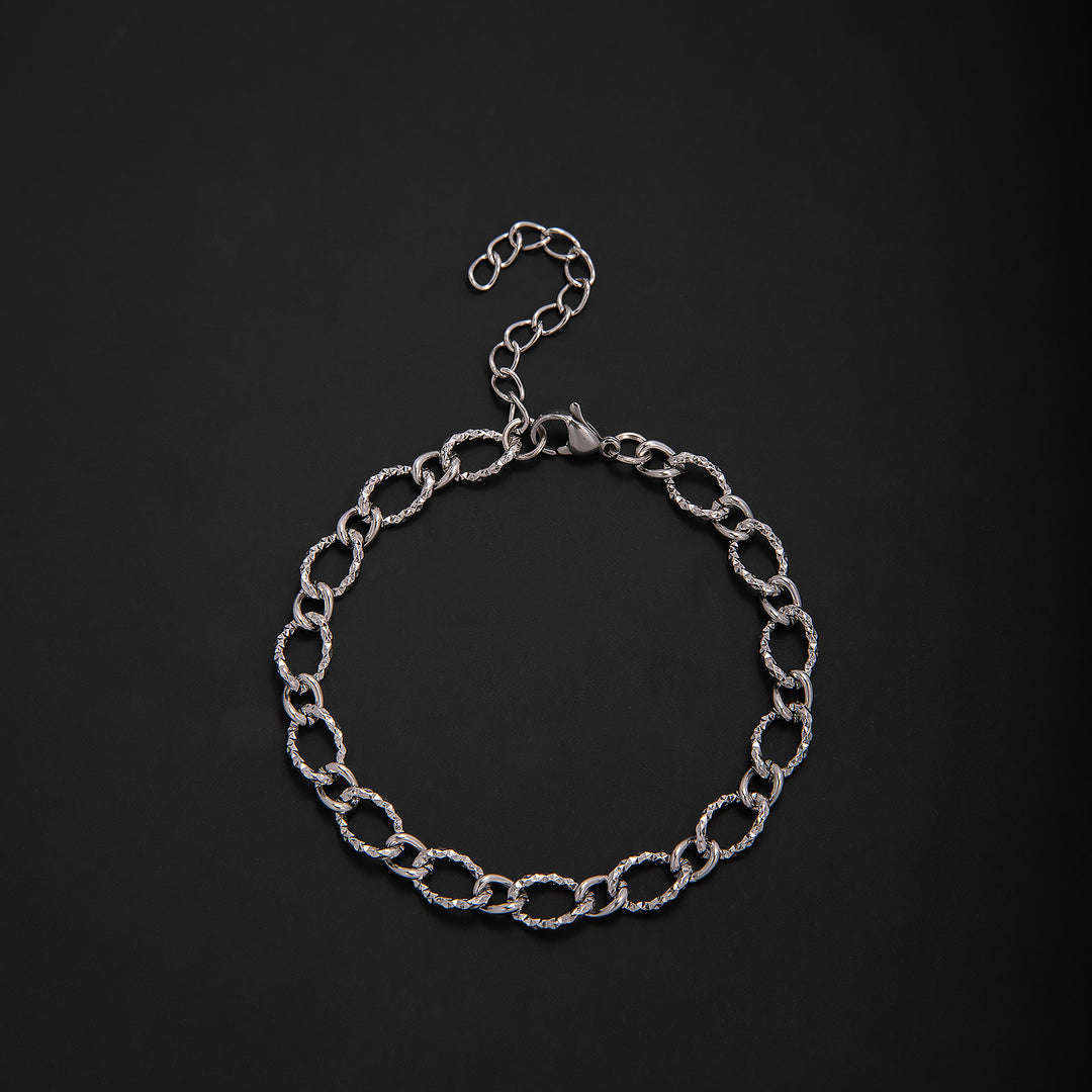Interlaced Metal Link Bracelet Bowlift