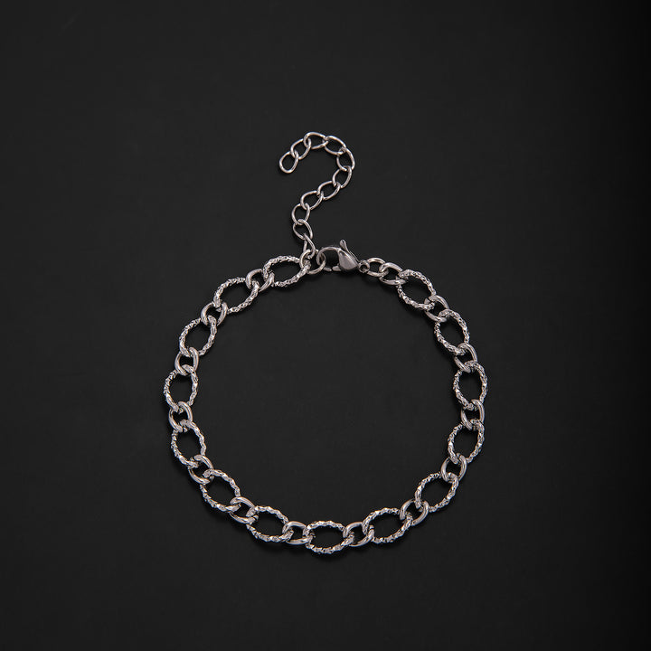 Interlaced Metal Link Bracelet Bowlift