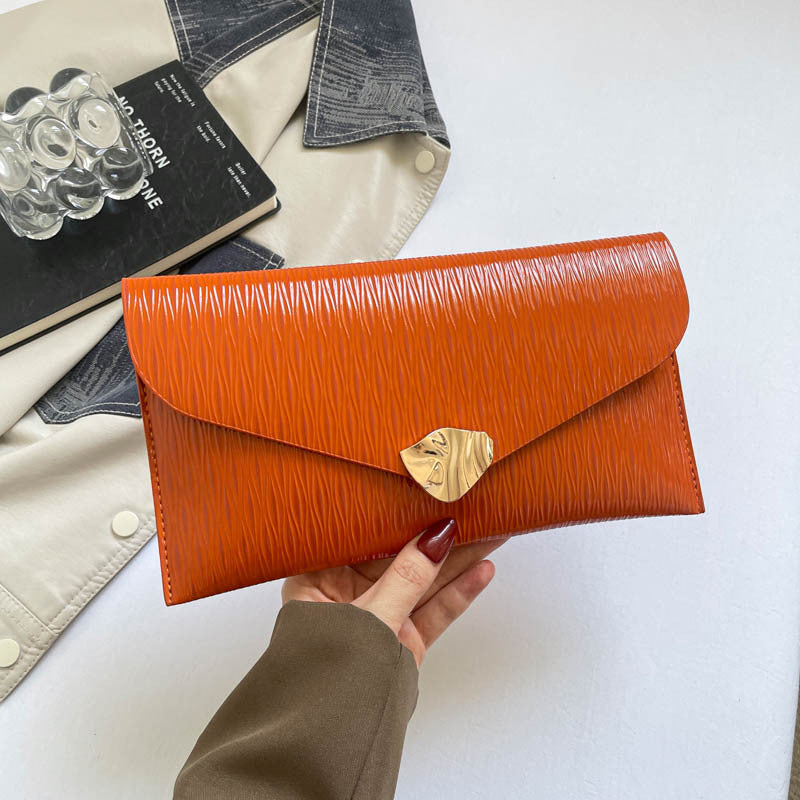 WoElegant Glossy Evening Clutch Bowlift