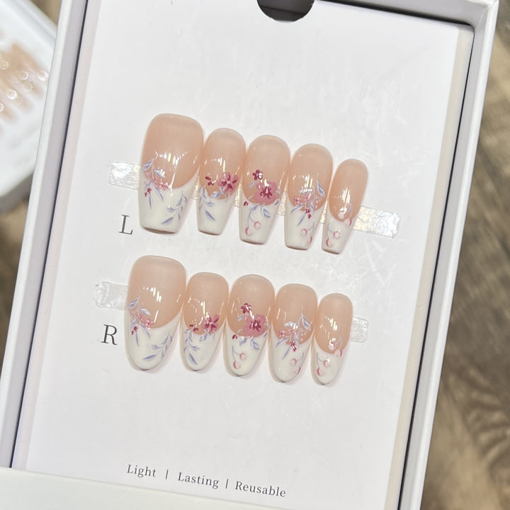 Floral Design Stiletto Press-On Nails Bowlift