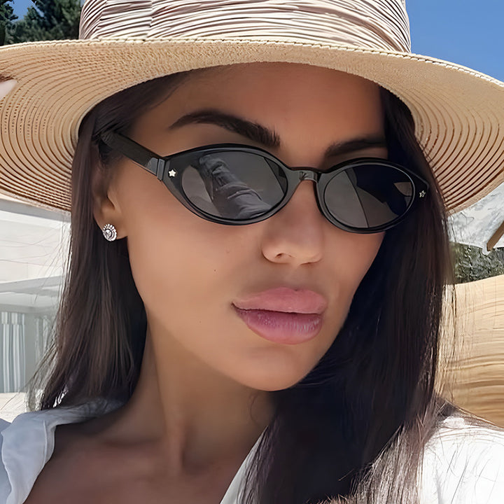 Women's Cat-Eye Sunglasses with Elegant Carry Bag Design Bowlift