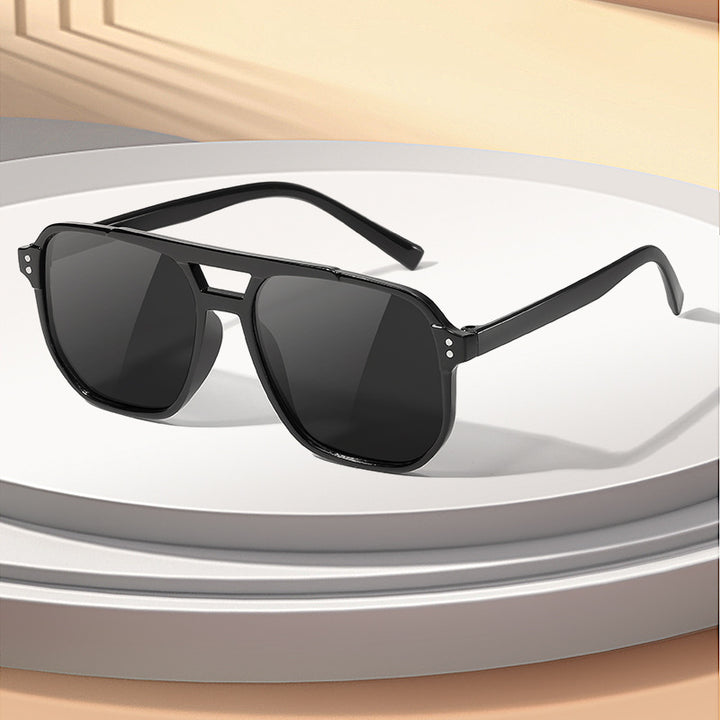 Stylish Wide-Frame Sunglasses Bowlift