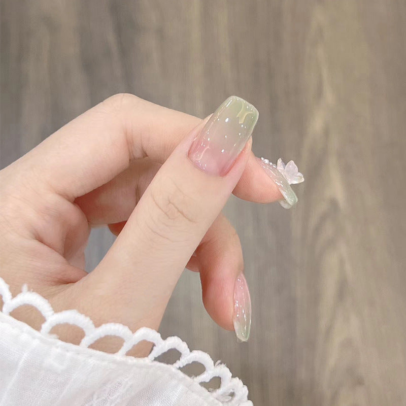 Artificial nails with heart design Bowlift