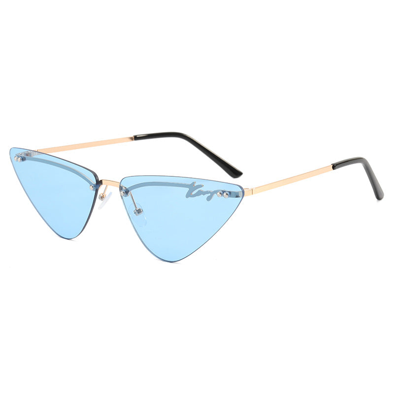 Ladies Trendy Cat-Eye Sunglasses with Feminine Frame Bowlift