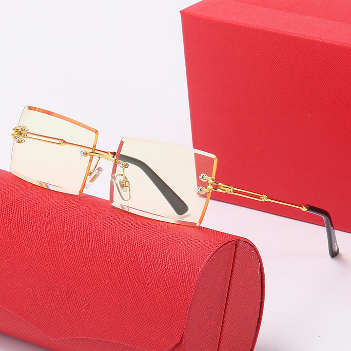 Ladies stylish square sunglasses with luxurious metal accents Bowlift