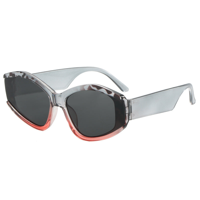 Women’s fashionable sunglasses with distinctive, futuristic design Bowlift
