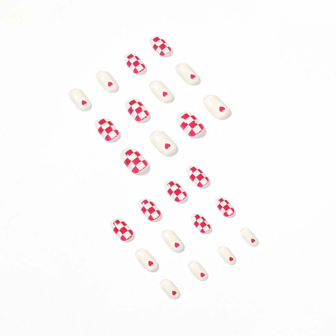 Trendy Nail Art with Heart and Checkered Patterns Bowlift