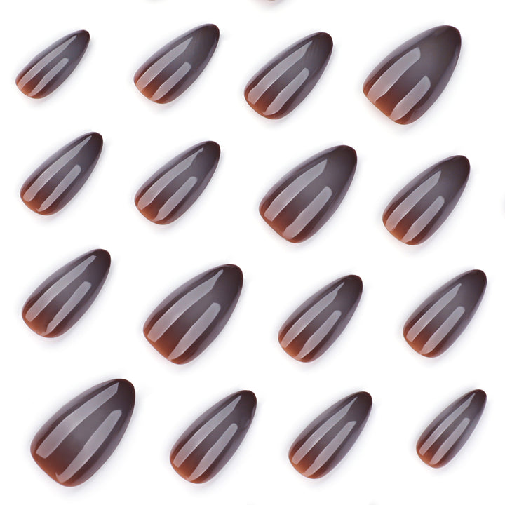 Artful nail extensions in elegant banana design Bowlift