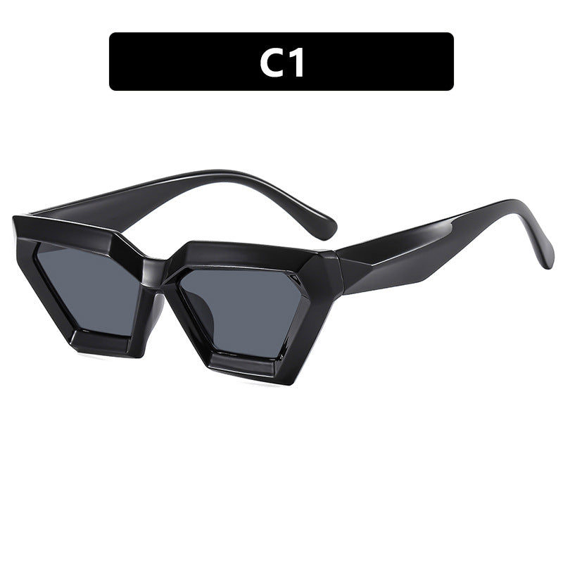 Ladies eye-catching sunglasses in unique hexagon design Bowlift