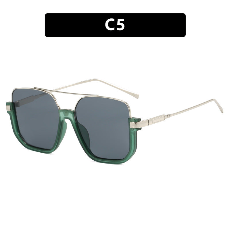 Women oversized sunglasses with elegant, square frame Bowlift